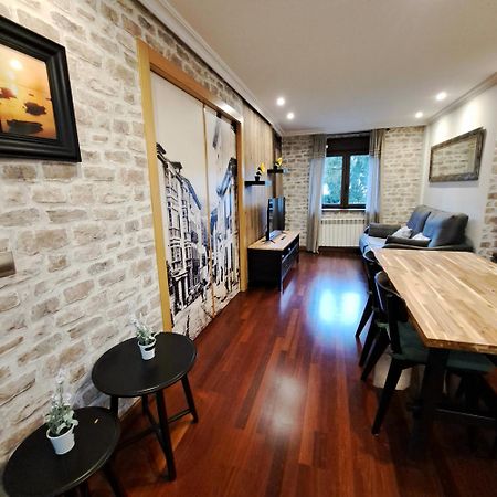 Apartamento Con Terraza Al Puente Romano Cangas de Onís Exterior foto